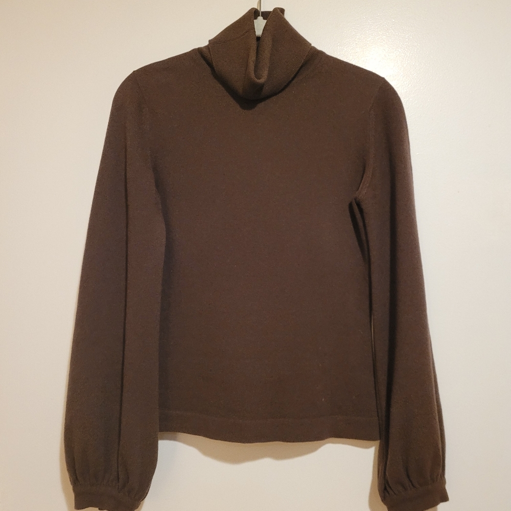WINTER SALE!  100% CASHMERE Turtleneck w/Bell Sleeves (Brown, Size SM)